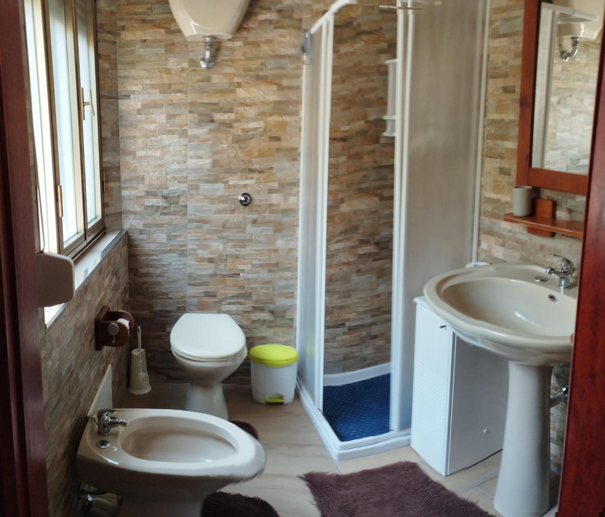 Casa Vacanze"Il Bouganville" Carbonia Exterior foto